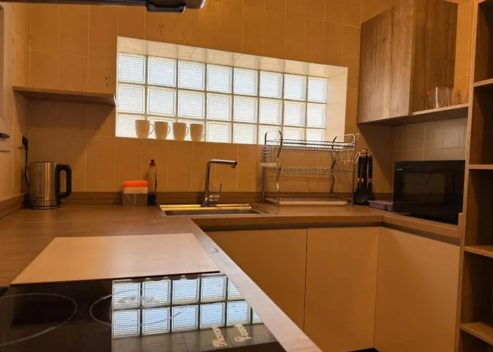 Spacious 3br Einbay With Terrace & Views فيلة *